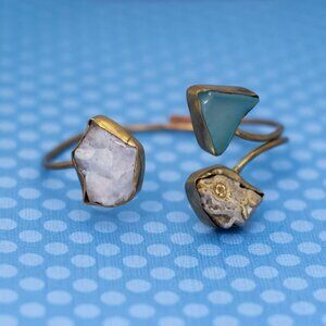 8 inch, Vintage Stone & Brass Gold Tone Cuff Bracelet - M34